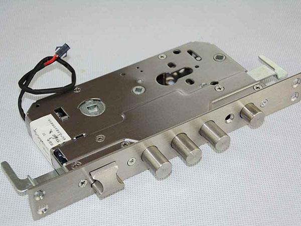 泸州市24小时上门开锁公司