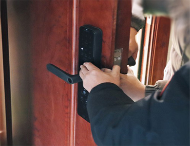 泸州市24小时上门开锁公司